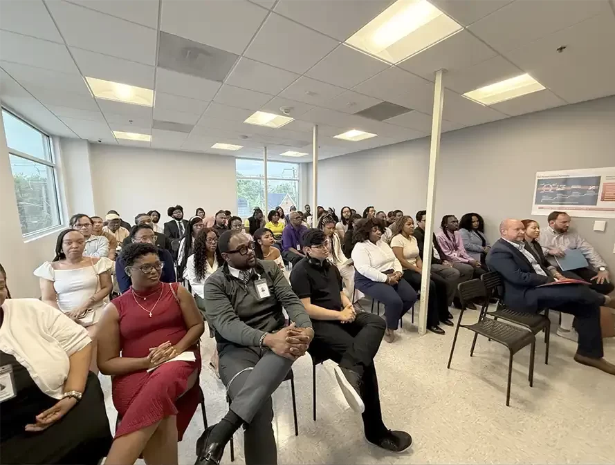 AoH Tech Learners begin their Accenture Journeys 